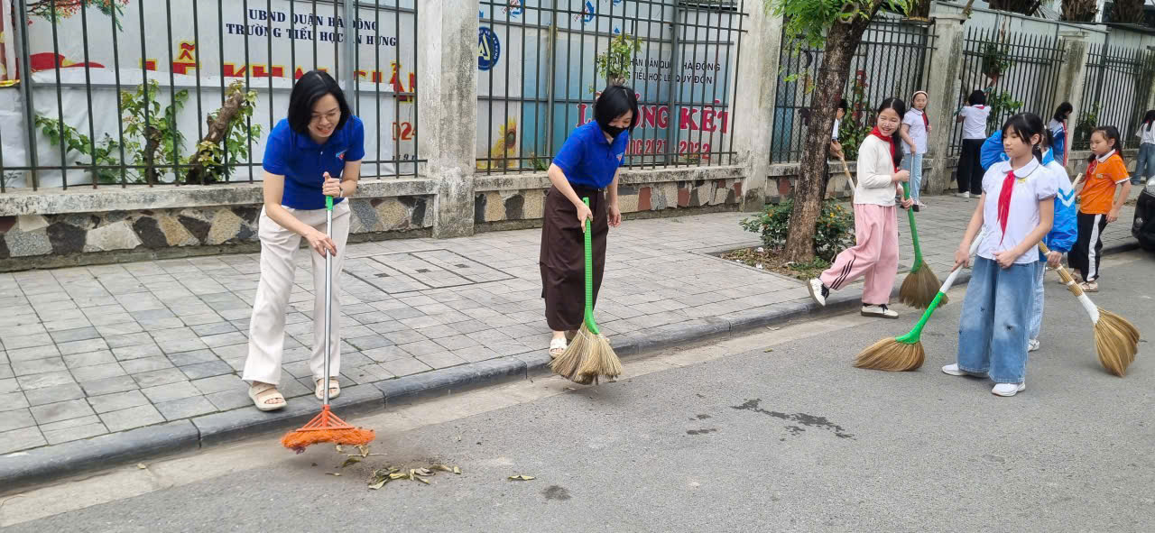TRƯỜNG TIỂU HỌC LÊ QUÝ ĐÔN HƯỞNG ỨNG CHIẾN DỊCH "NGÀY CHỦ NHẬT XANH" TOÀN QUỐC NĂM 2026